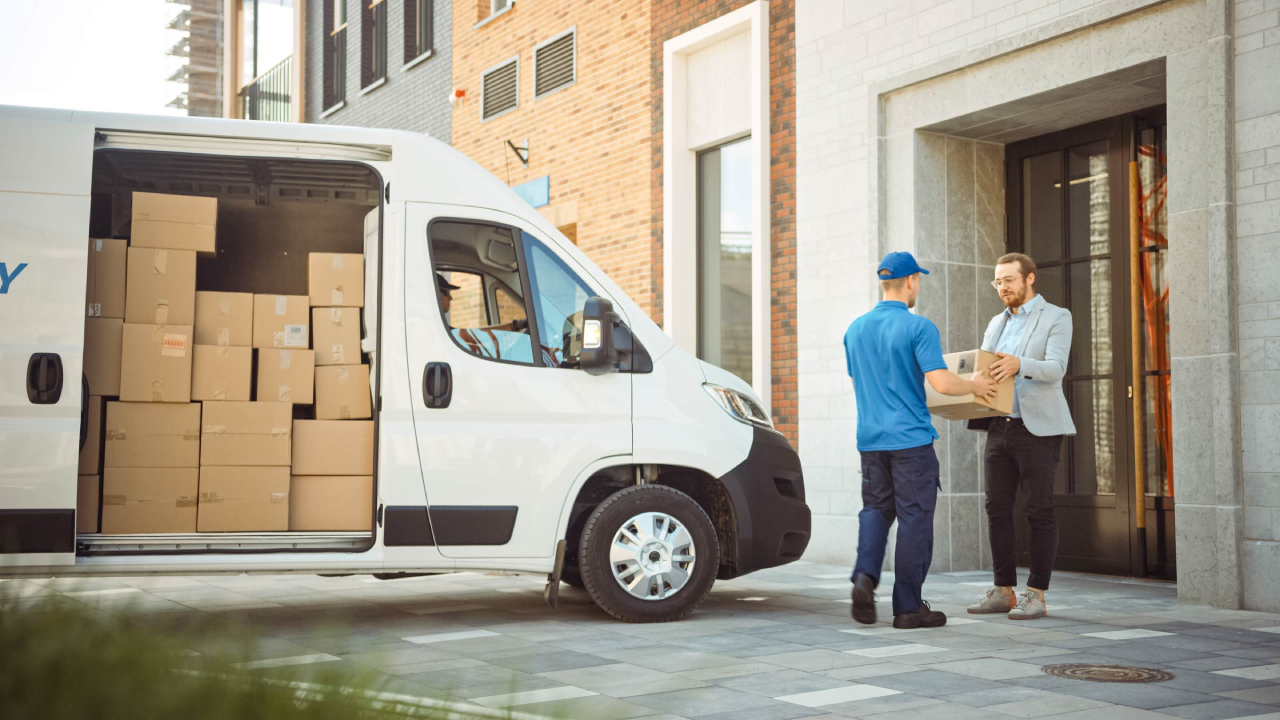 How Real-Time Tracking Is Changing Delivery